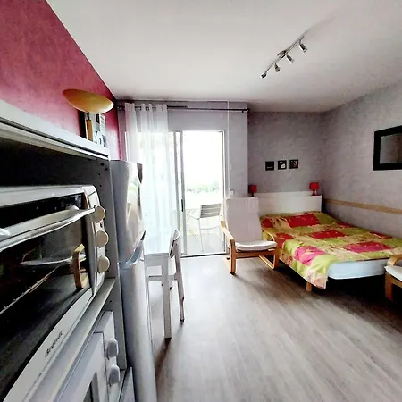 Confortable Avec Wifi, Parfait Pour 2 Personnes - Fr-1-553-297 *