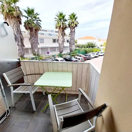 Confortable Avec Wifi, Parfait Pour 2 Personnes - Fr-1-553-297 Apartman *
